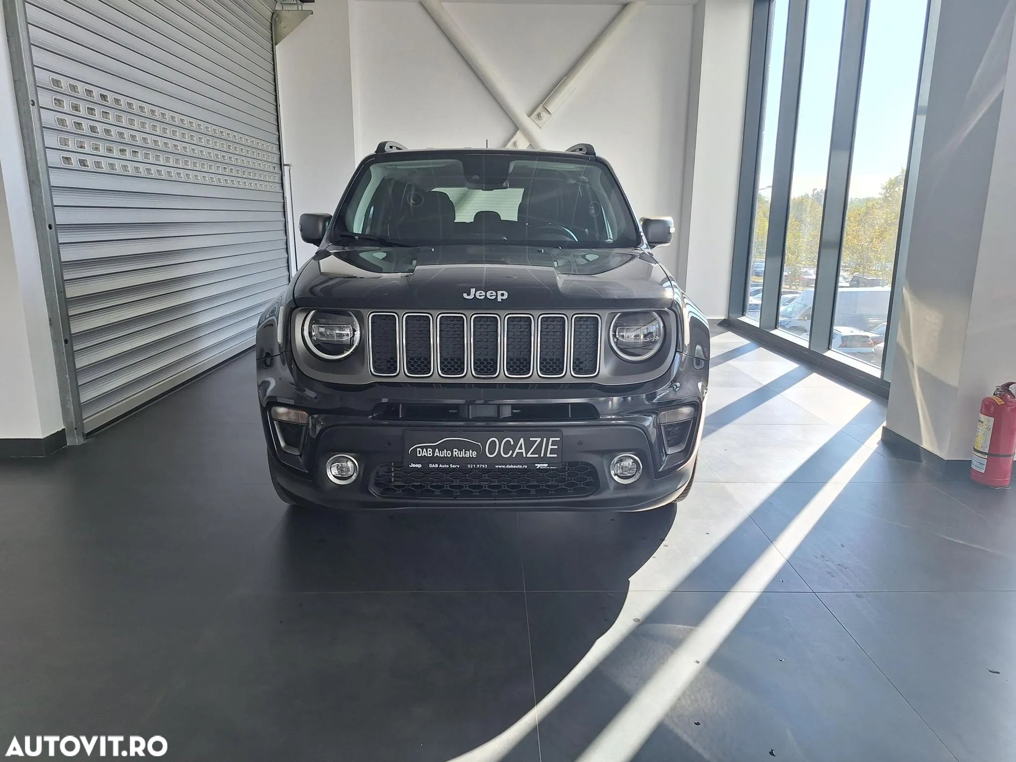 Jeep Renegade - 2