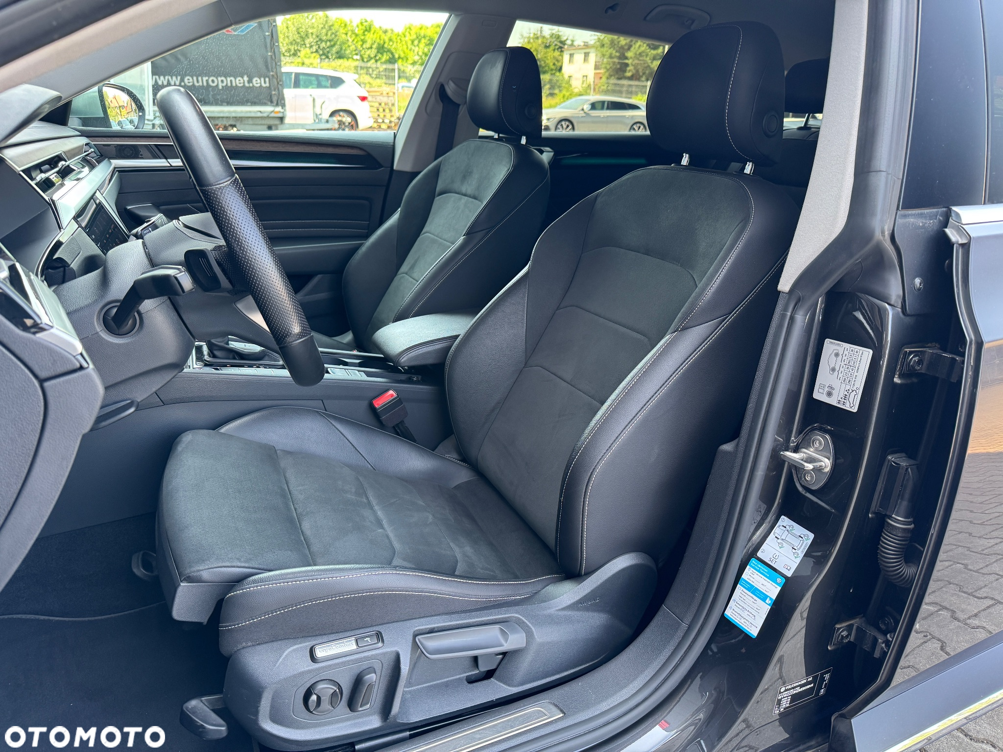 Volkswagen Arteon 2.0 TDI SCR 4Motion DSG Elegance - 11