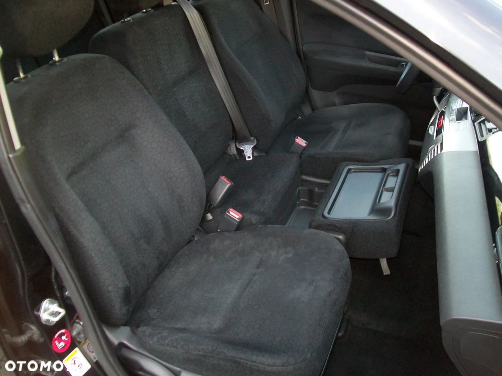 Honda FR-V 1.7 Comfort - 17