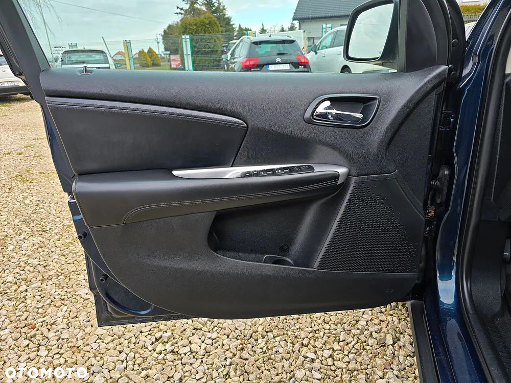 Fiat Freemont 2.0 Multijet Urban - 13