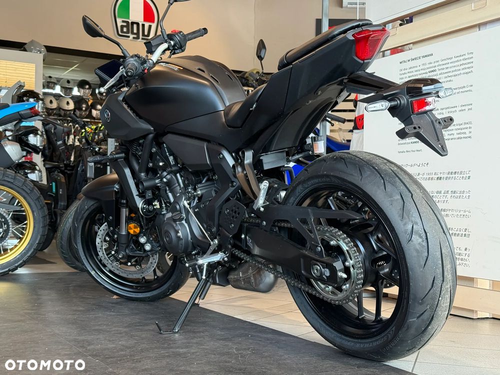 Yamaha MT - 4