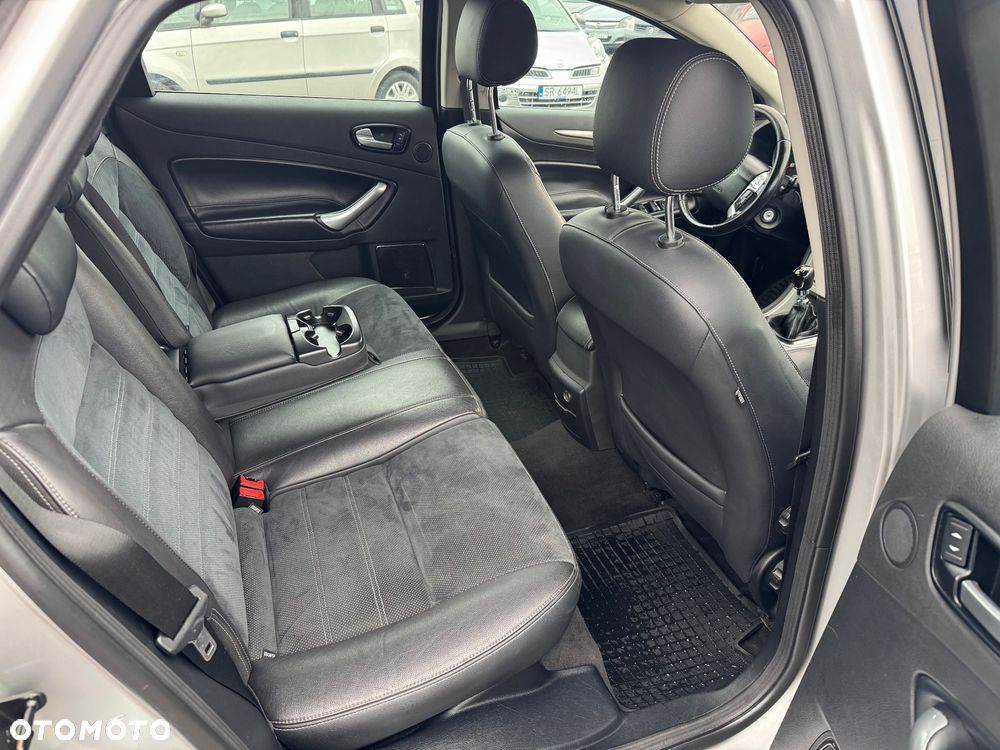 Ford Mondeo 1.8 TDCi Titanium X - 9