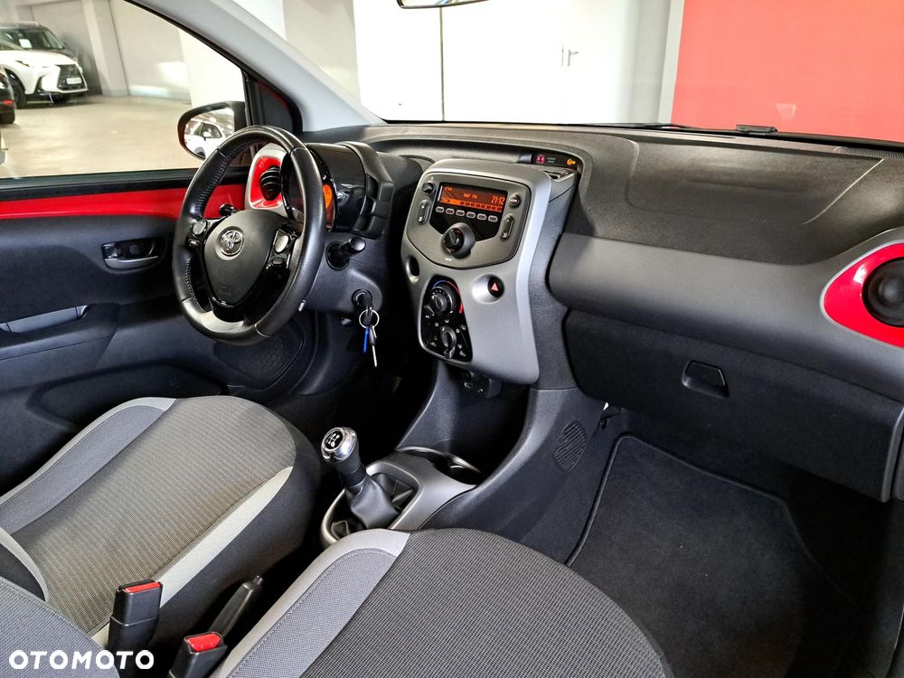 Toyota Aygo - 16