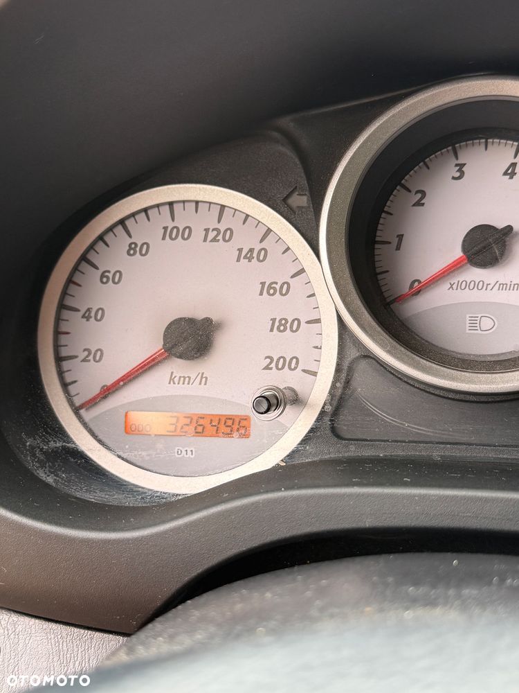 Toyota RAV4 2.0 D-4D 4x4 - 13