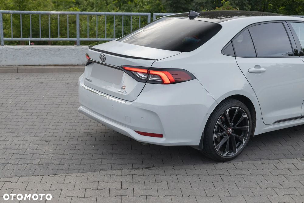 Toyota Corolla 1.8 Hybrid GR Sport - 10