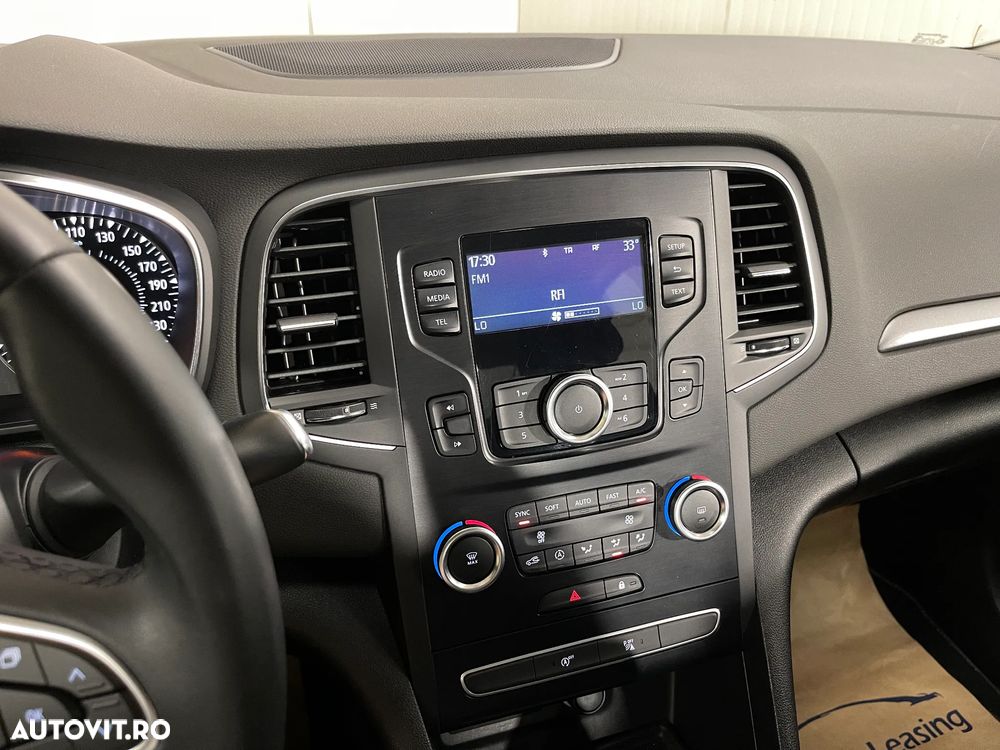 Renault Megane TCe 140 GPF Zen - 13