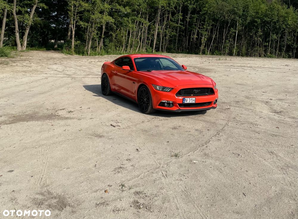 Ford Mustang 5.0 V8 GT - 6