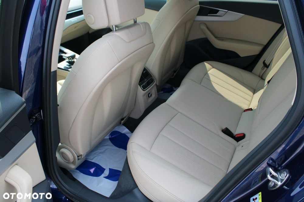 Audi A4 Allroad - 18