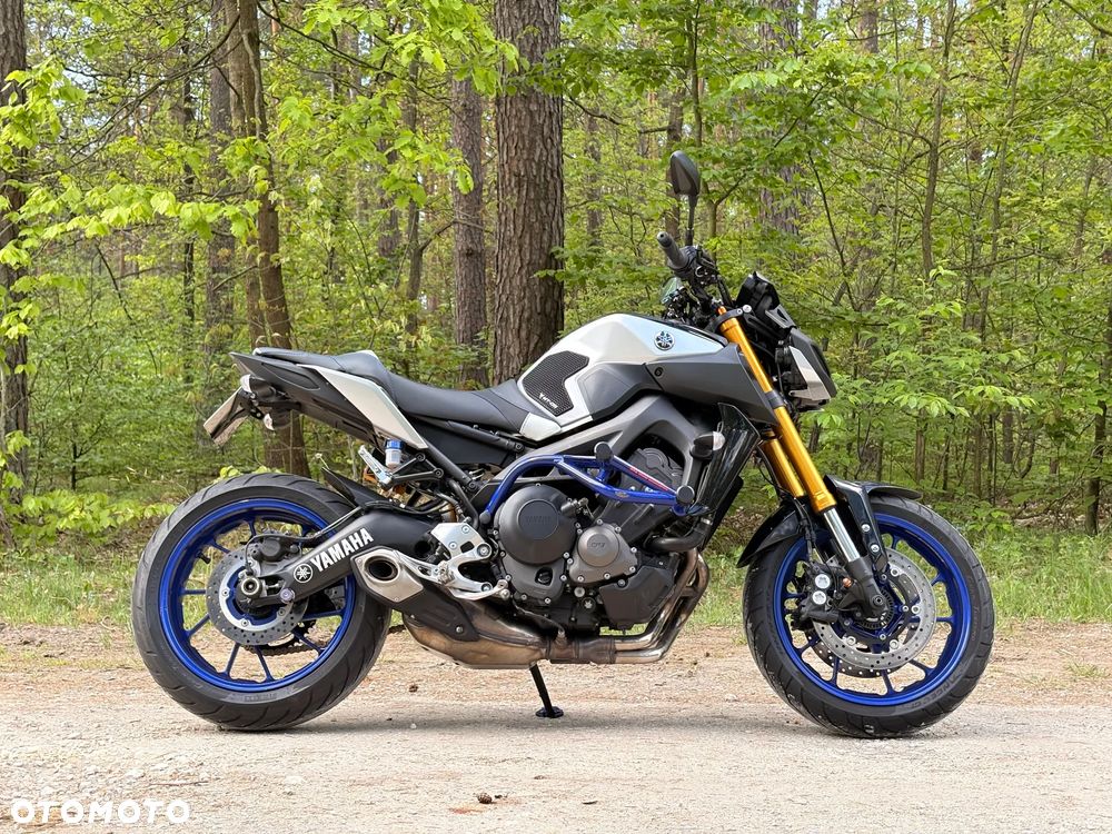 Yamaha MT - 2