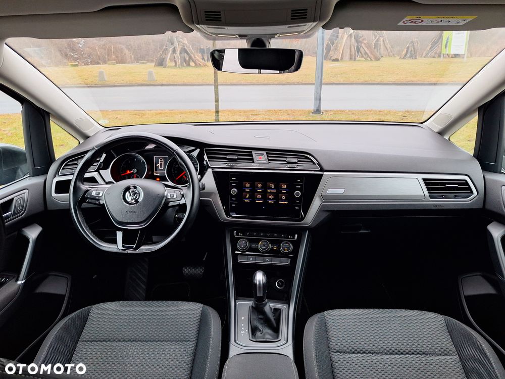Volkswagen Touran 1.5 TSI EVO Comfortline Plus DSG - 39