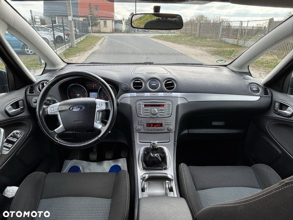 Ford S-Max - 6