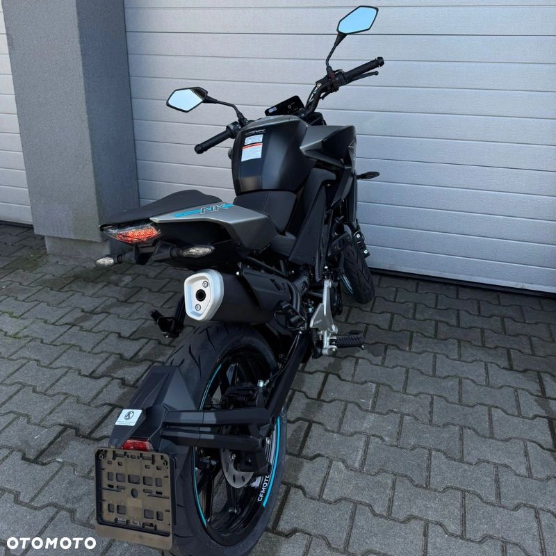 CFMoto NK - 9