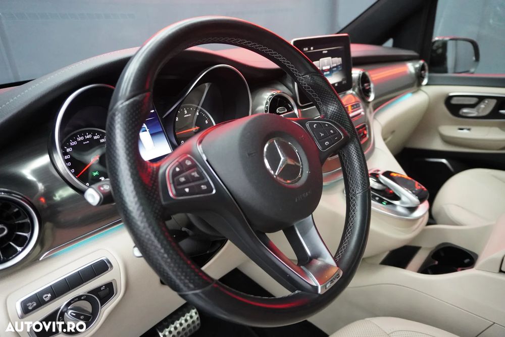 Mercedes-Benz V 300 d Lang 4Matic 9G-TRONIC Exclusive - 13