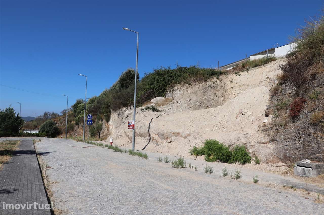 Lote de Terreno  Venda em Cristelos, Boim e Ordem,Lousada - Grande imagem: 4/9