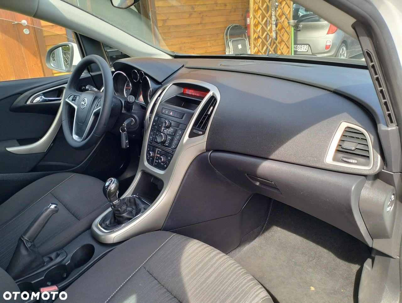 Opel Astra 1.6 Active - 21