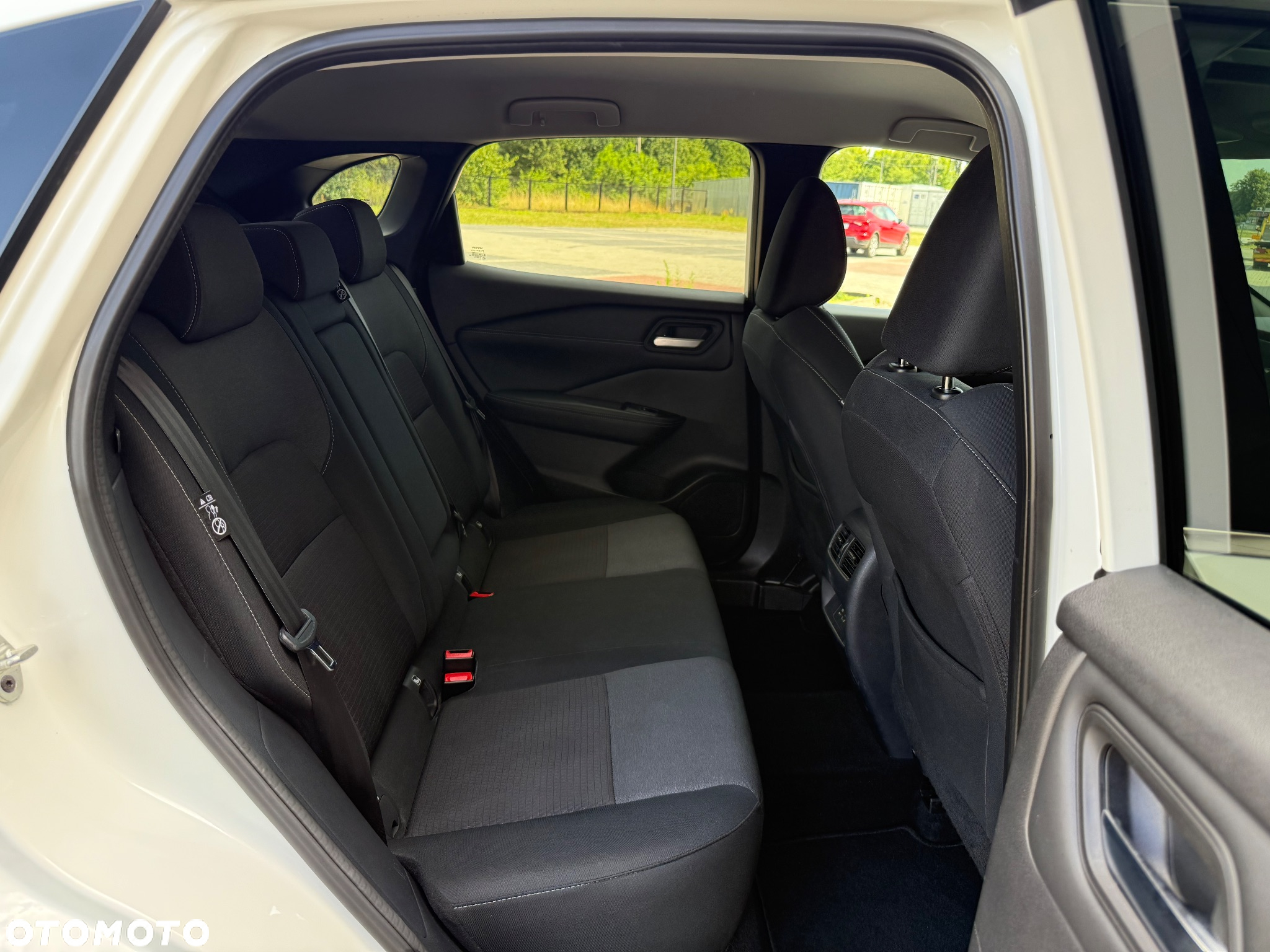 Nissan Qashqai 1.3 DIG-T MHEV N-Connecta - 12