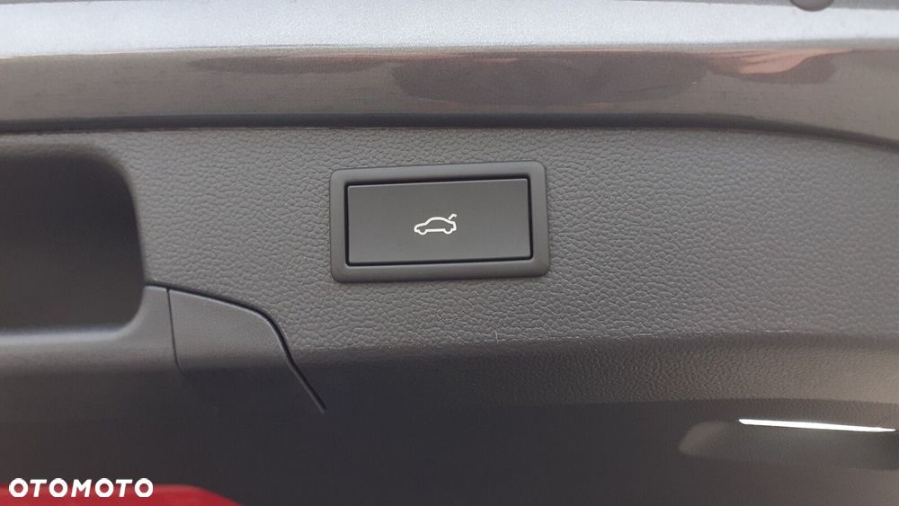 Volkswagen Passat - 37