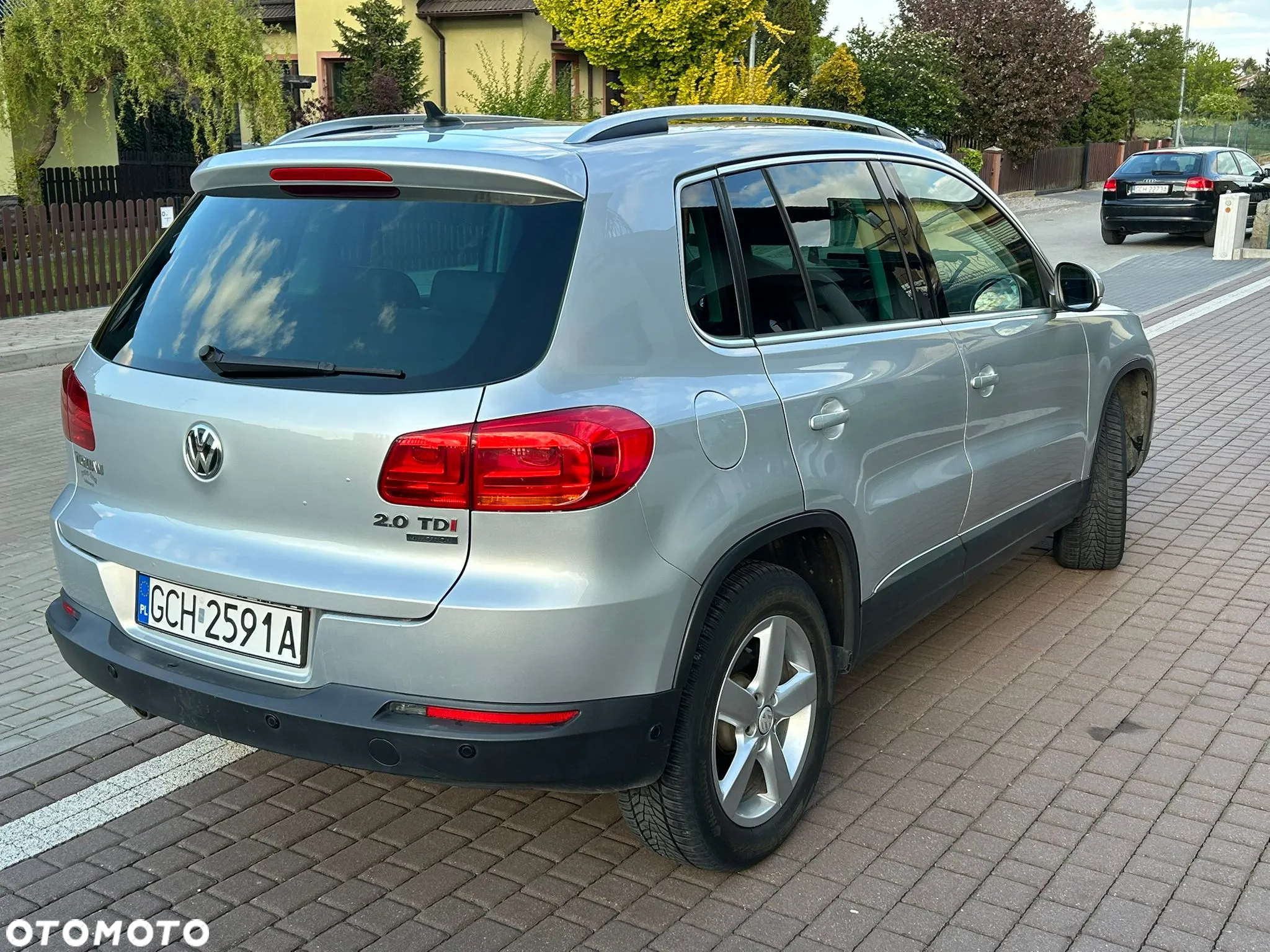 Volkswagen Tiguan - 16