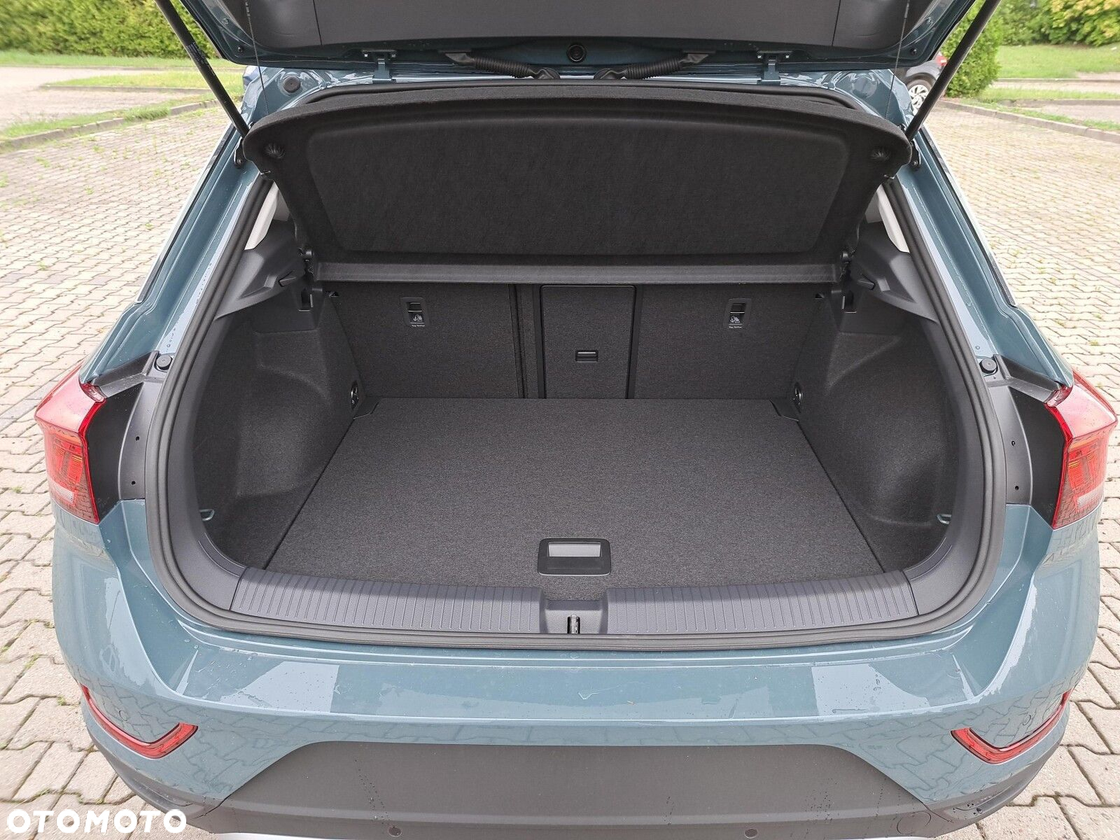 Volkswagen T-Roc 1.5 TSI Life Plus DSG - 17