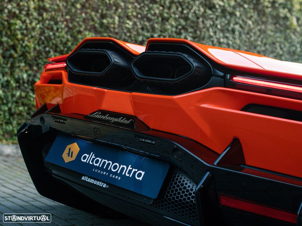 Lamborghini Revuelto Standard - 21