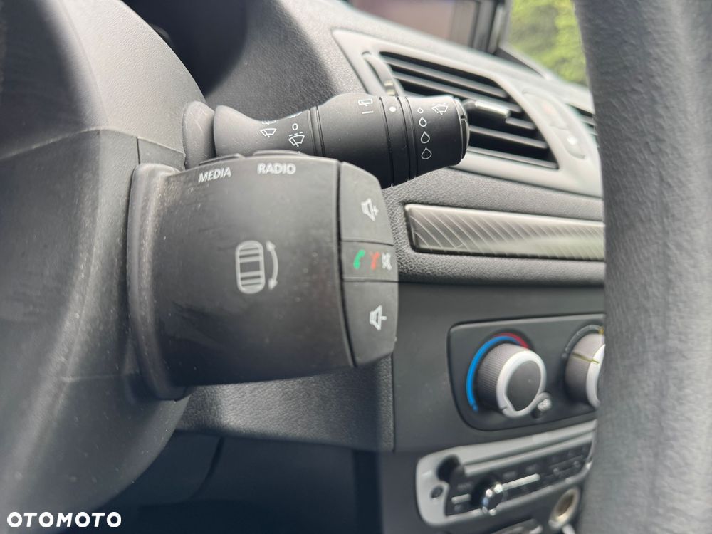 Renault Megane 1.6 16V 100 Authentique - 9