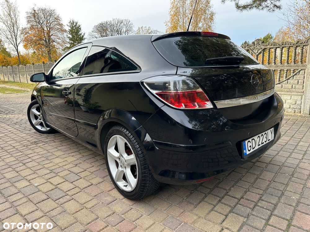 Opel Astra - 4