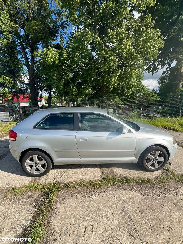 Audi A3 3-drzwiowe 1.9 TDIe DPF - 5