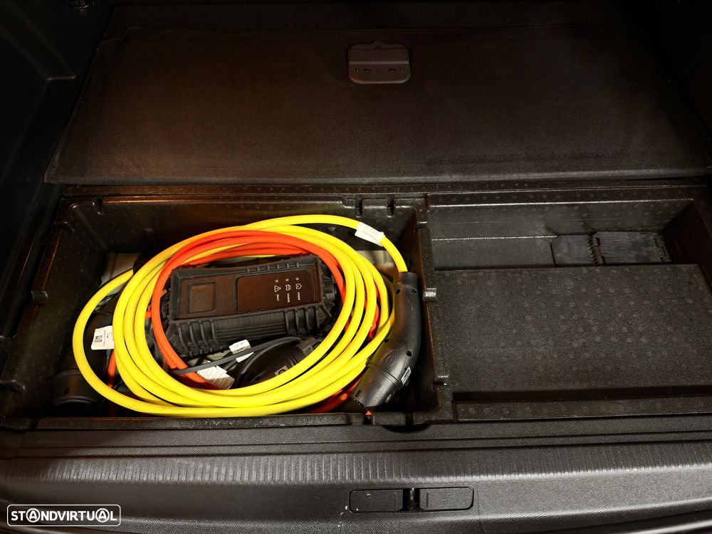 Peugeot 3008 1.6 Hybrid GT Line e-EAT8 - 14