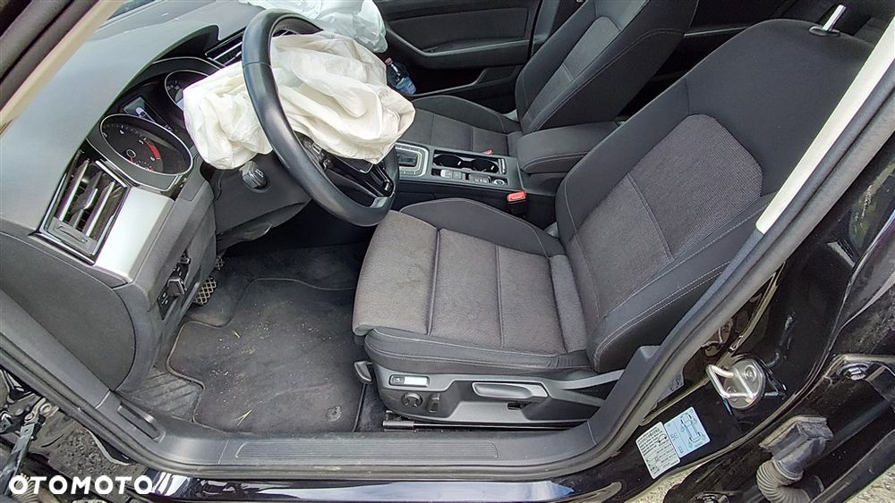 Volkswagen Passat 2.0 TDI BMT Comfortline DSG - 13