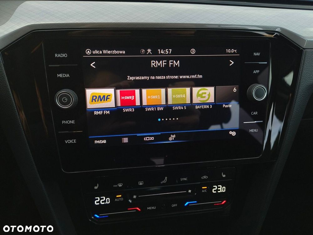 Volkswagen Passat Variant - 25