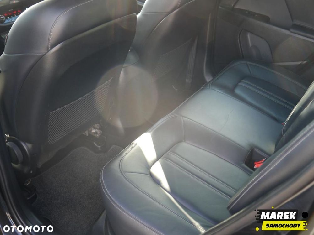 Kia Sportage - 25