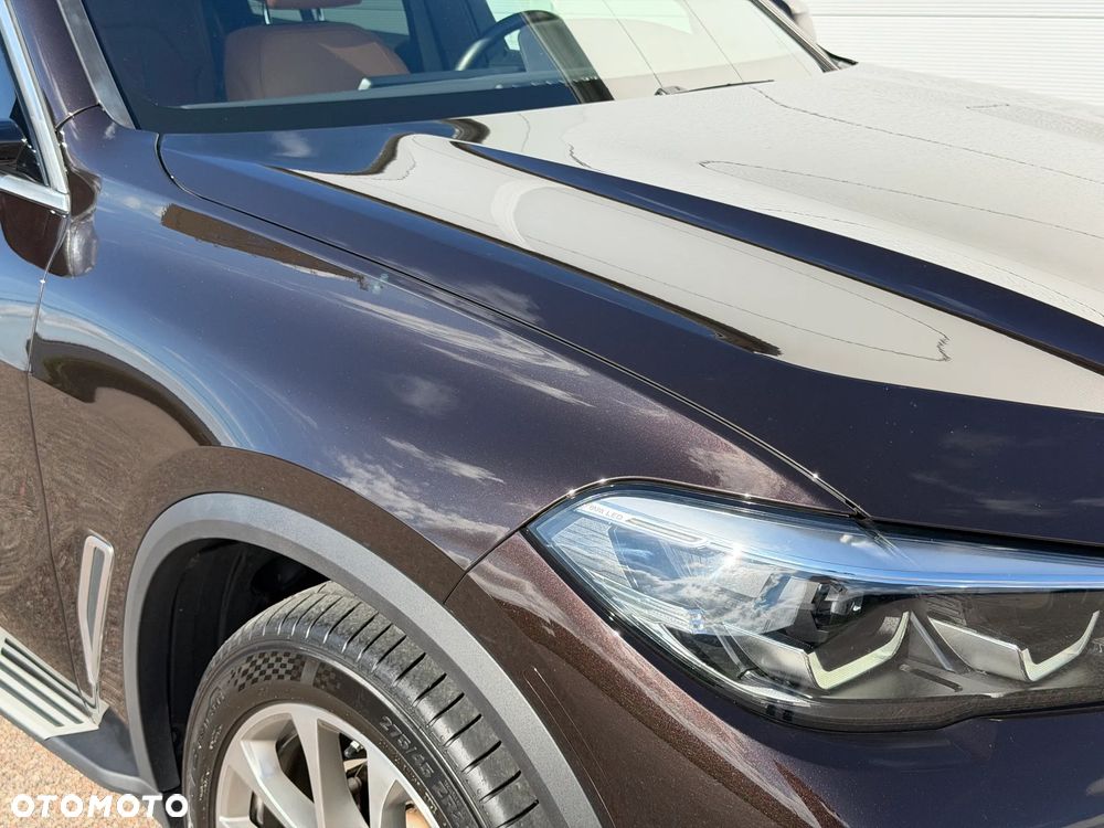 BMW X5 xDrive40i mHEV - 17