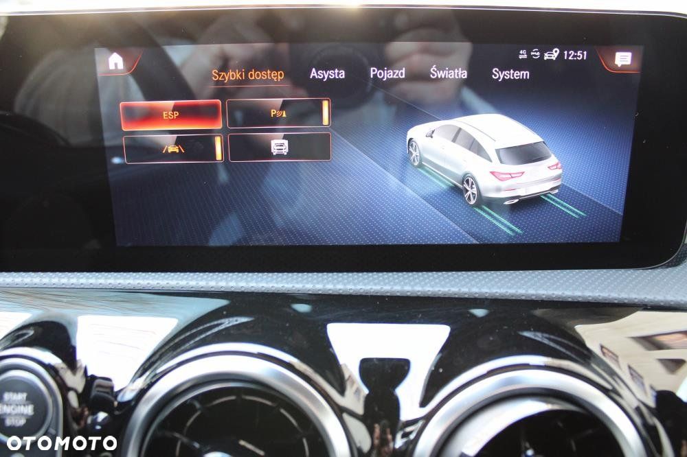 Mercedes-Benz CLA - 24