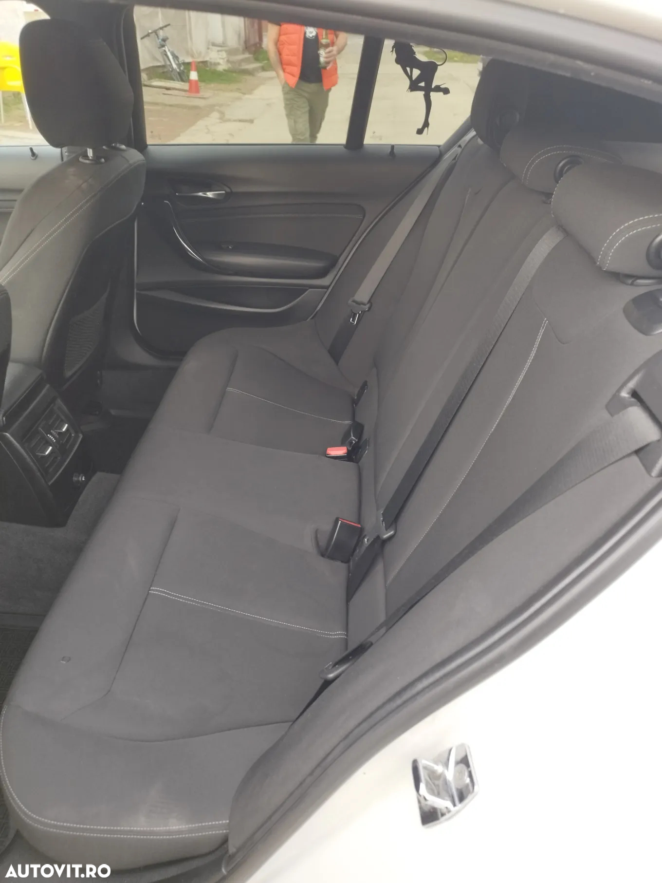 BMW Seria 1 116i - 9