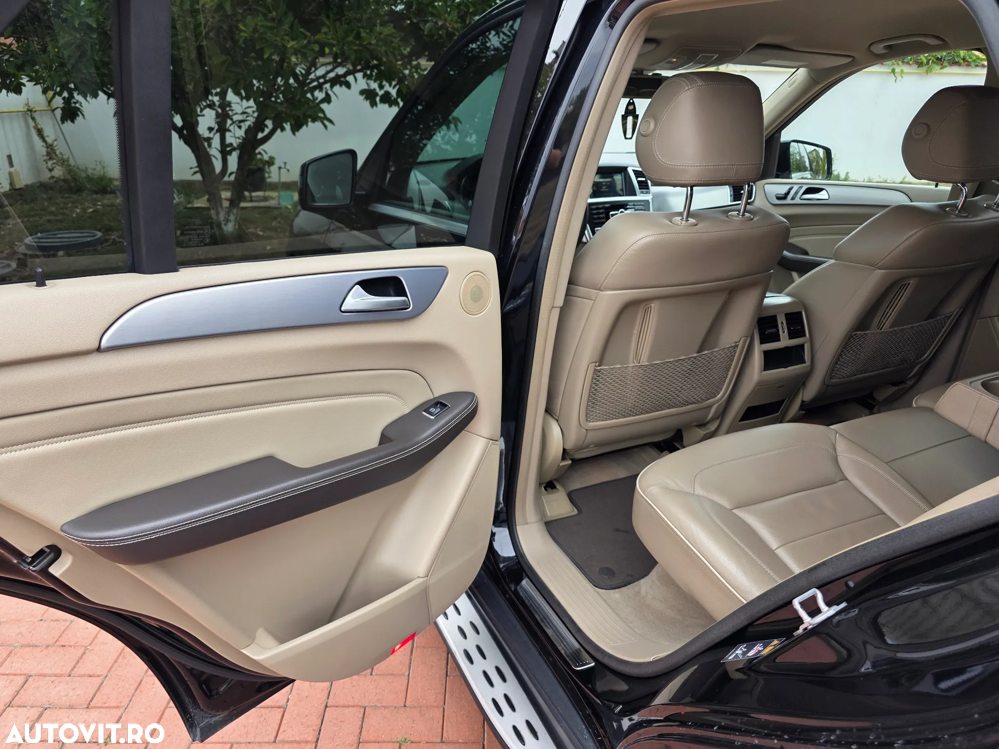 Mercedes-Benz ML 350 BlueTec 4MATIC Aut - 14