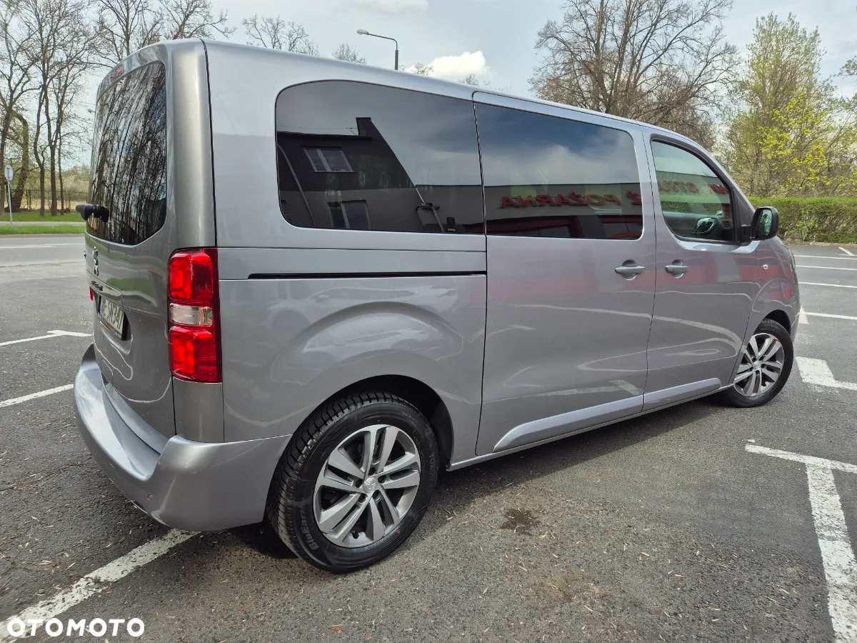 Peugeot Traveller 2.0 BlueHDi Standard Active - 28