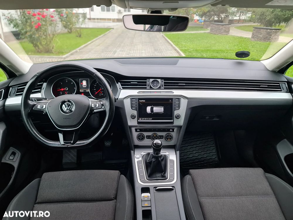 Volkswagen Passat 2.0 TDI (BlueMotion Technology) Comfortline - 4