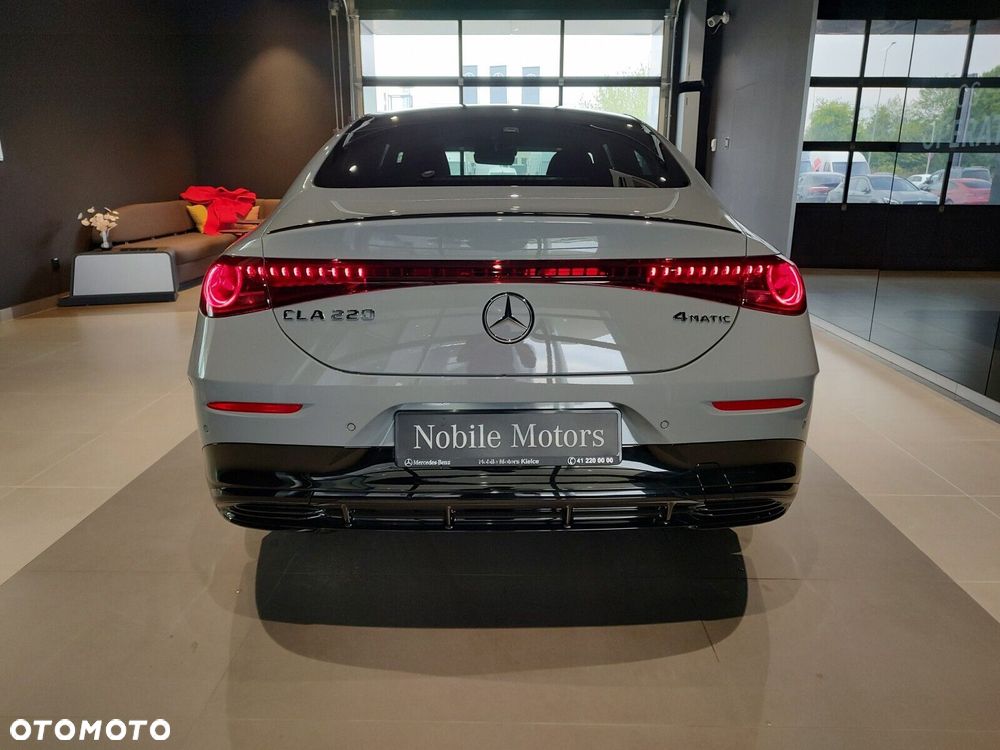 Mercedes-Benz CLA - 6