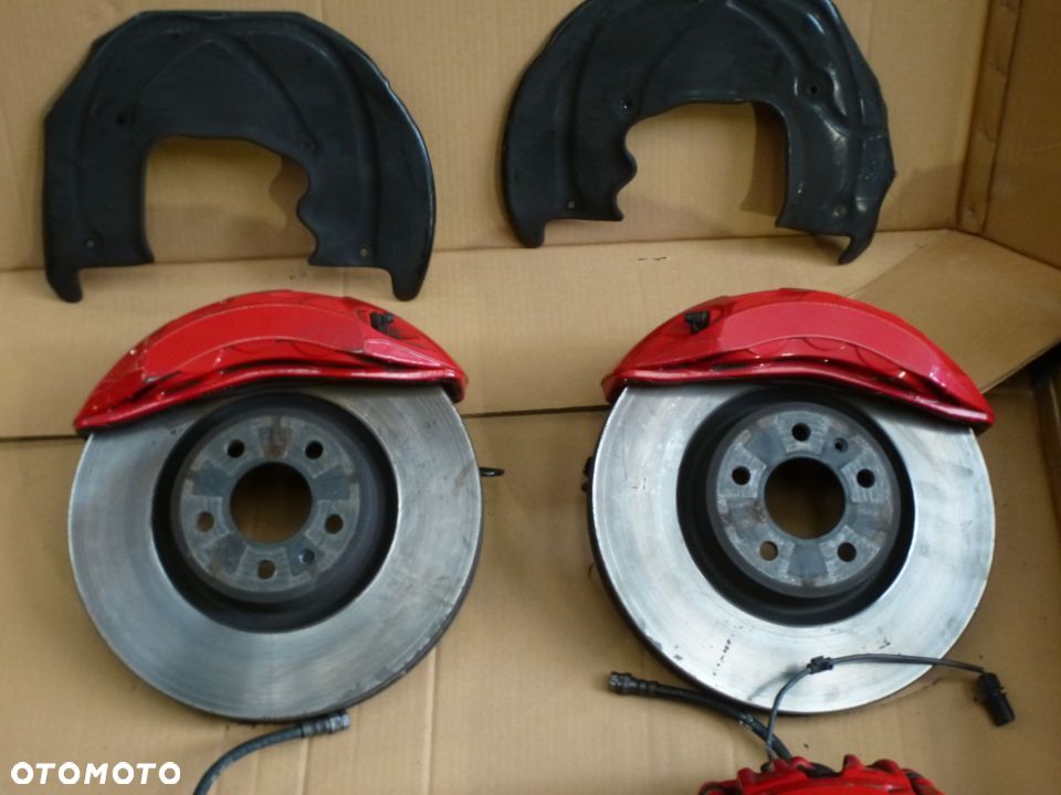ZACISKI ZACISK HAMULCOWY BREMBO TARCZA  AUDI A5 A4 B9 8W0  gwa!!! - 2