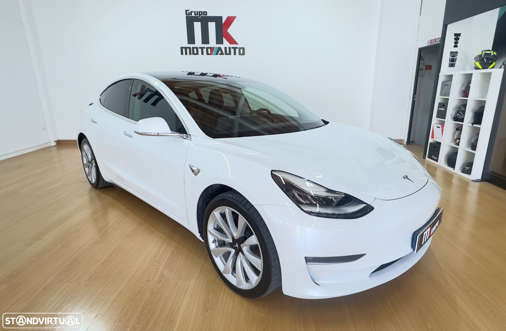 Tesla Model 3 Long-Range Dual Motor AWD - 1