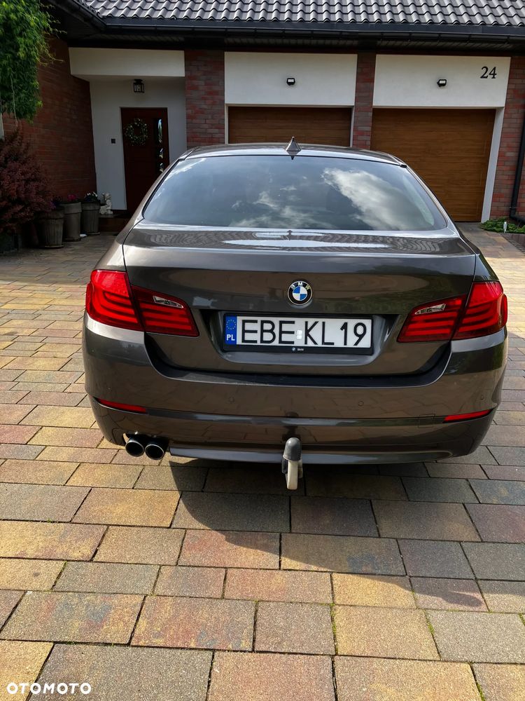 BMW Seria 5 520d Efficient Dynamics - 11