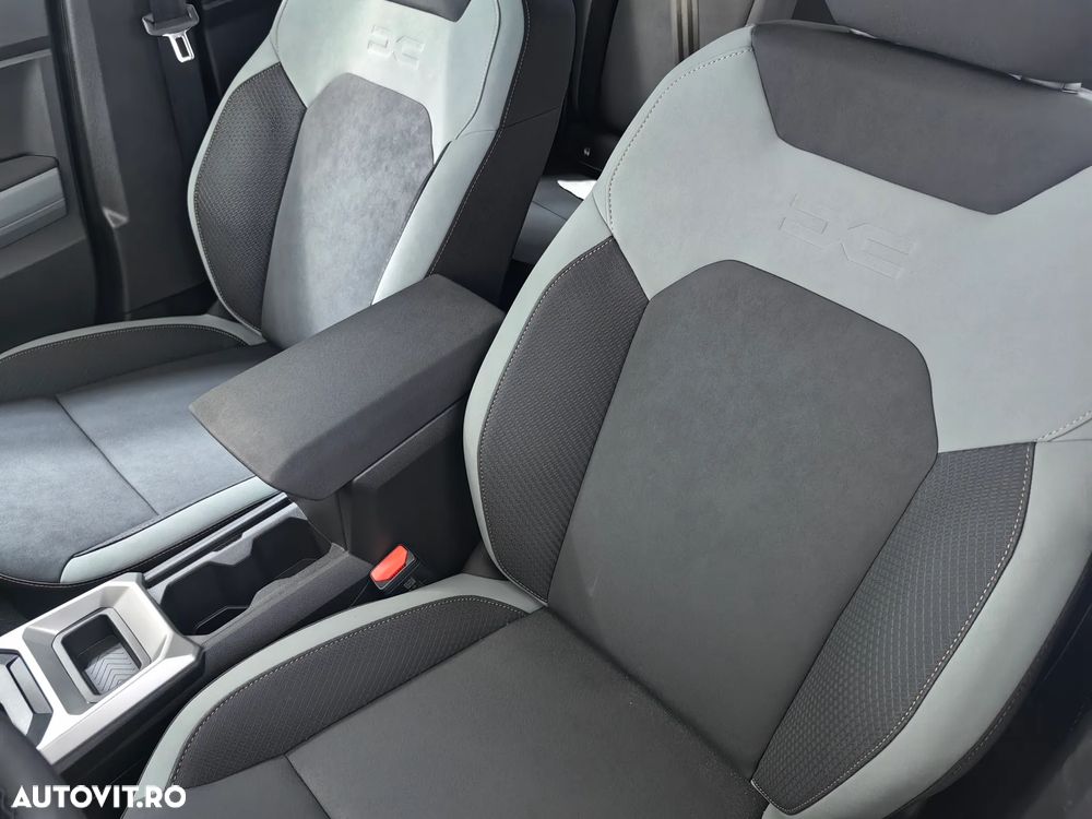 Dacia Duster HEV 140 Extreme - 10
