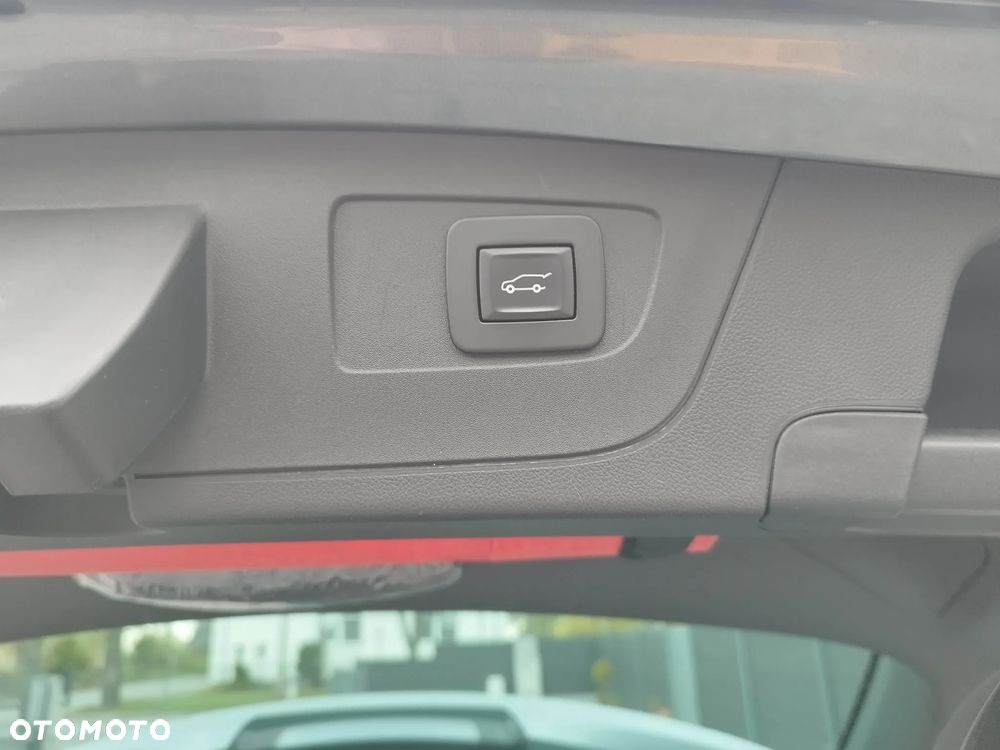 Opel Insignia 2.0 CDTI Business Elegance S&S - 26