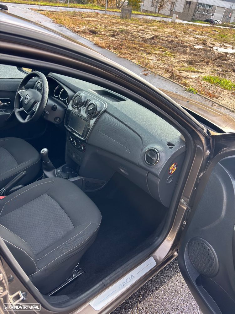 Dacia Sandero - 6