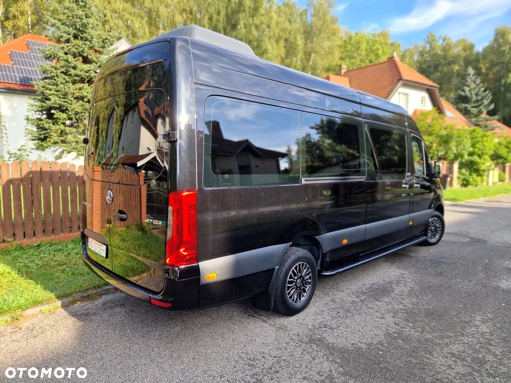 Mercedes-Benz Sprinter - 13