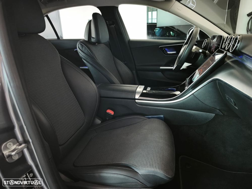 Mercedes-Benz C 300 d 9G-TRONIC Avantgarde Advanced - 23