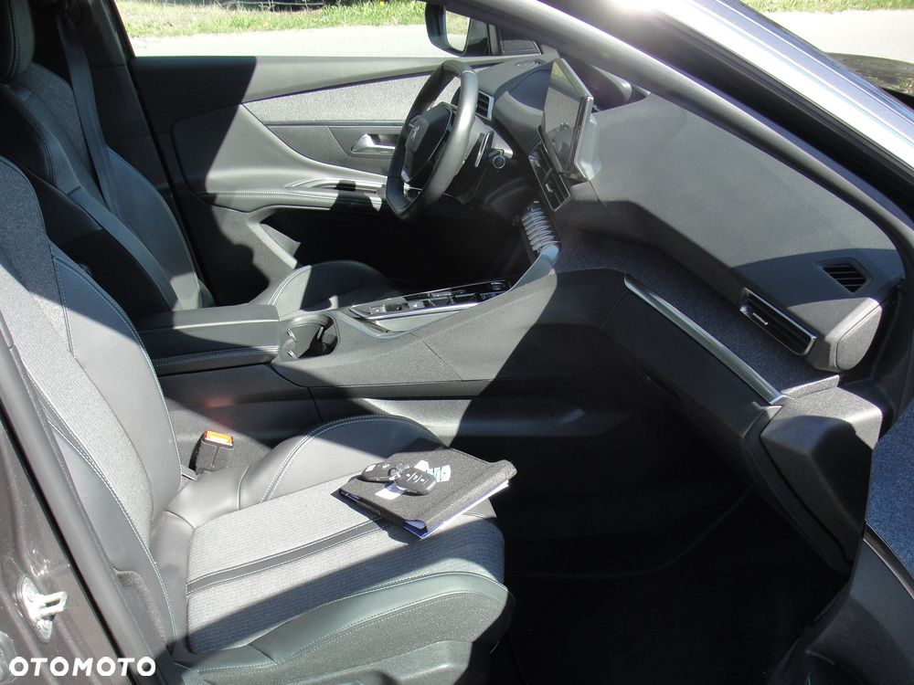 Peugeot 5008 1.2 PureTech Road Trip S&S EAT8 - 7