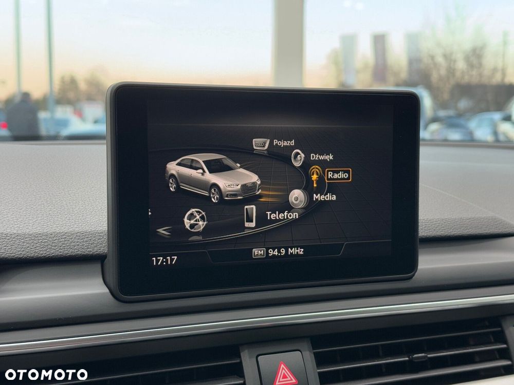 Audi A4 Limousine - 28