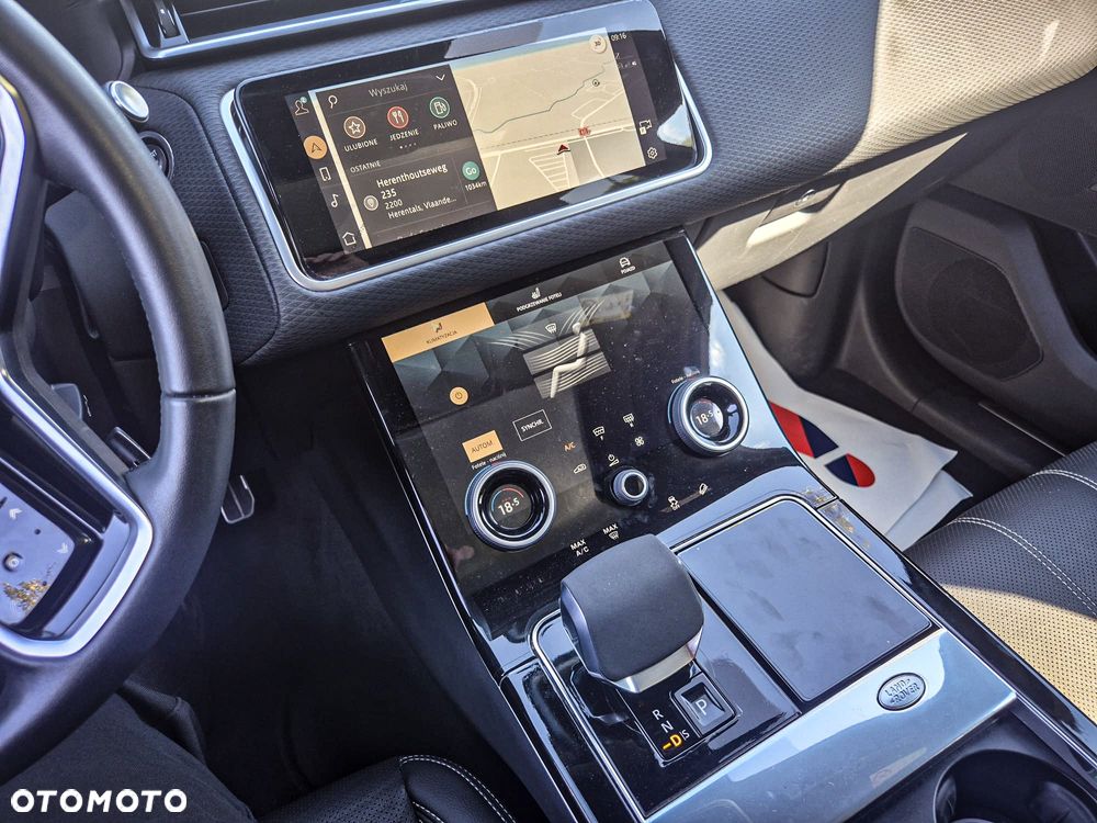 Land Rover Range Rover Velar D200 R-Dynamic - 34