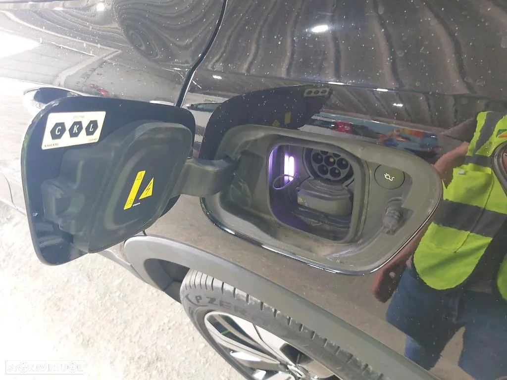 Volvo C40 Recharge Twin First Edition - 11